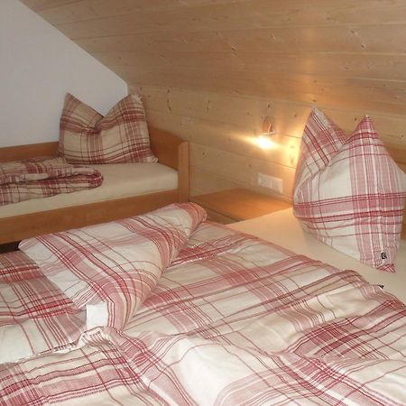 Bio-Bergbauernhof Moeslhof Apartment Aigen im Ennstal Ruang foto